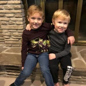 Meet your Posher, Brittney